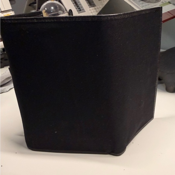 Fendi Black Travel Wallet - Picture 5 of 8